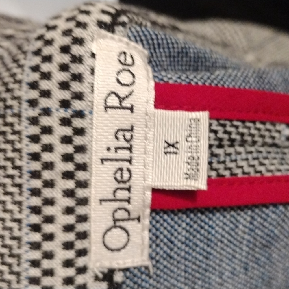 Ophelia Roe black and white open front long blazer - Picture 6 of 7